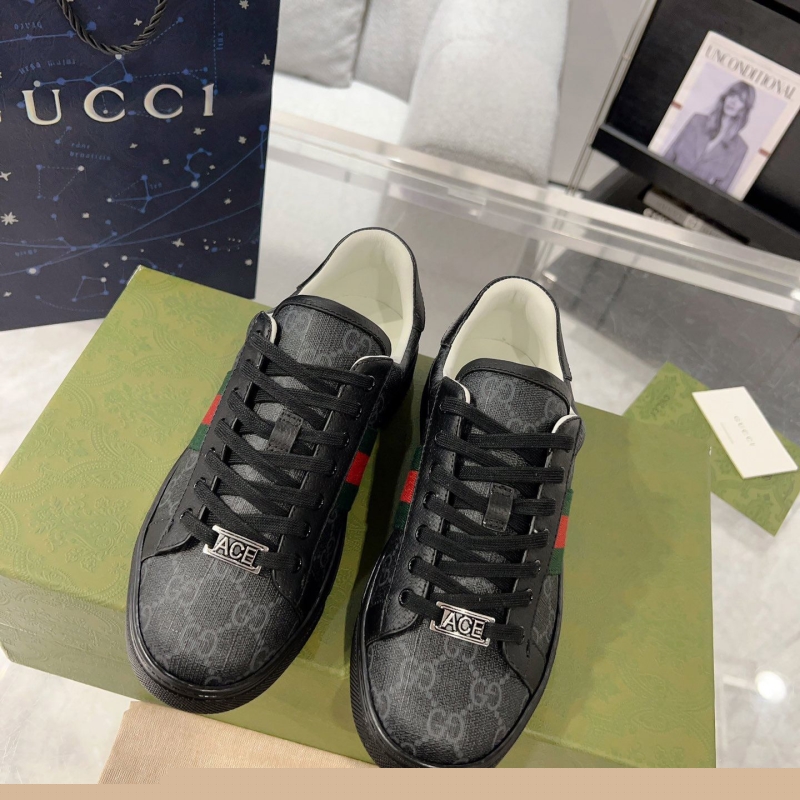 G*u*i casual shoes